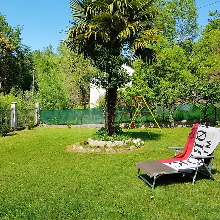House With 2 Bedrooms In With Wonderful Mountain View Enclosed Garden And Wifi * بونفيراذا
